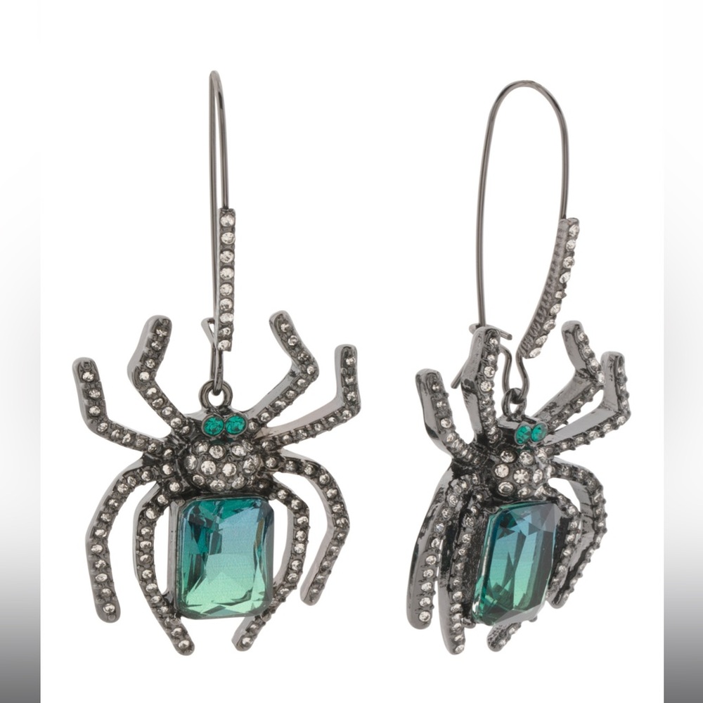 NWT Betsey Johnson Halloween Spider Shepherd Hook Earrings